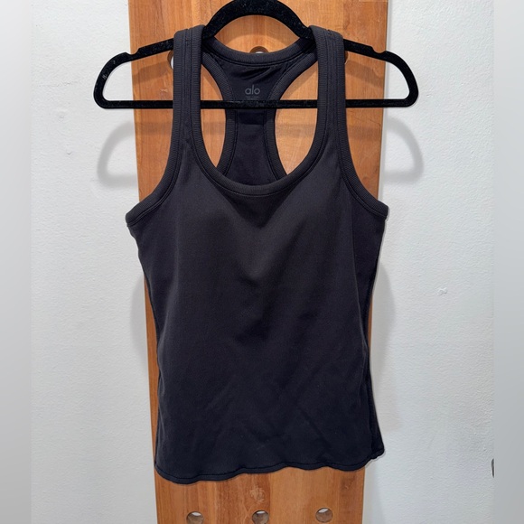 ALO Yoga Ribbed Support Tank in Black - Picture 4 of 10